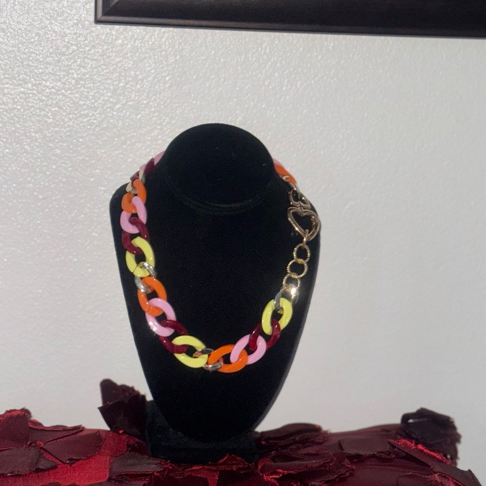 Colorful Chain Link Necklace - Picture 2 of 4